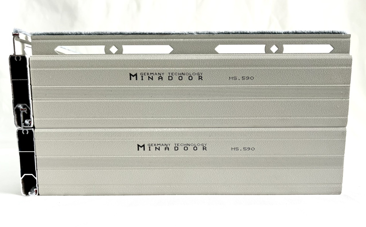 Cửa cuốn Đức MN590